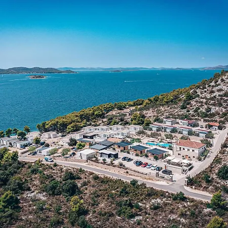 Camp Panorama With Pool Кемпинг Драге