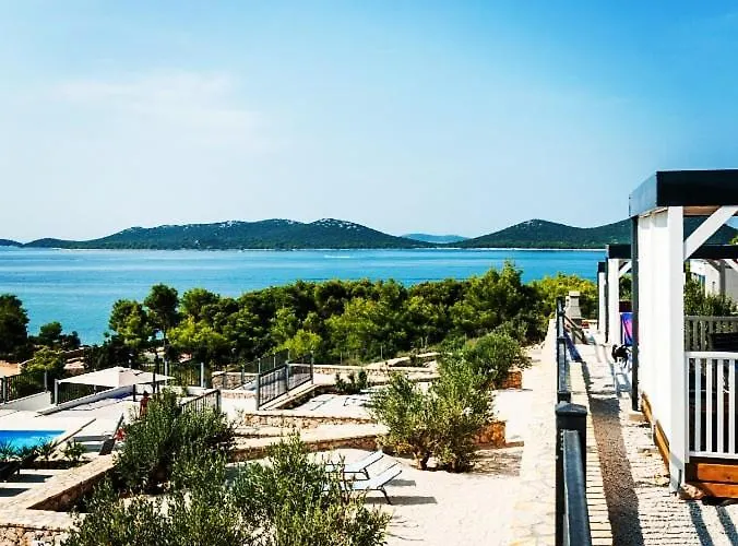 Camp Panorama With Pool Drage