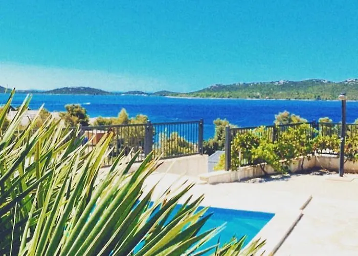 Camp Panorama With Pool Parque de Campismo *