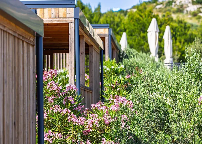 Camp Panorama With Pool